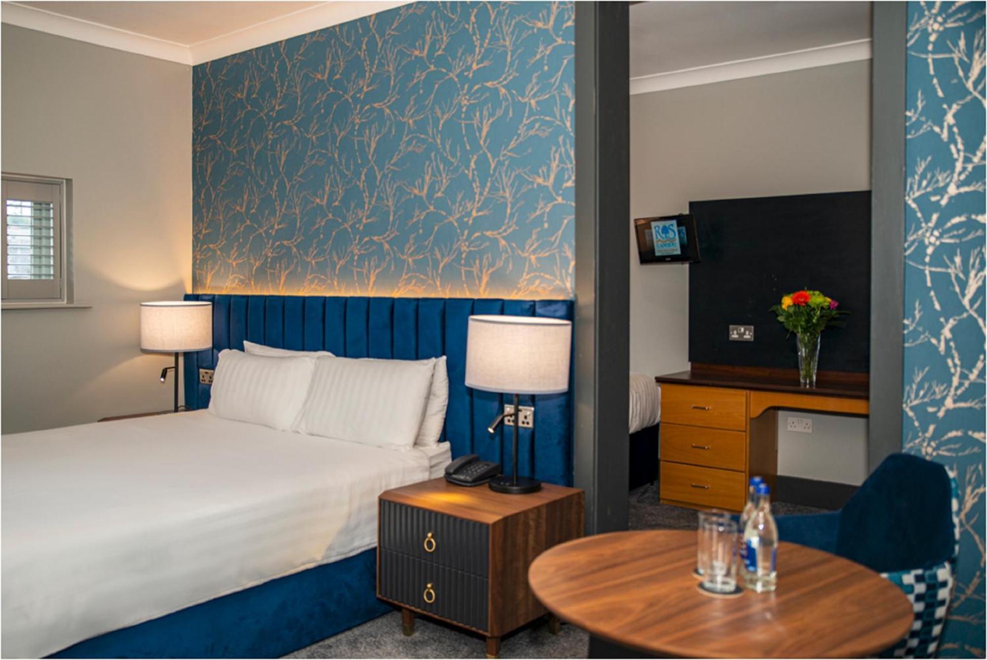 The Riverside Park Hotel エニスコーシー 部屋 写真